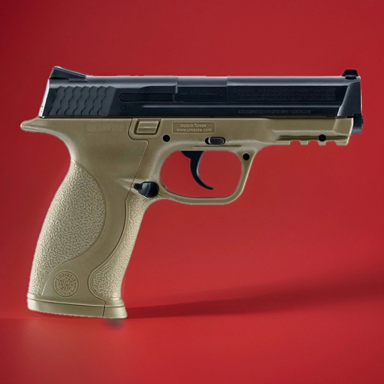 Smith & Wesson M&P 40 .177 Co2 Semi Auto BB Gun Air Pistol Tan Finish + Fiber Optic Sight & Laser Rail